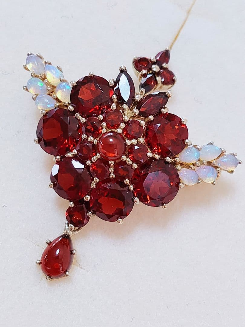 未使用品 碌山 天然ガーネット オパール ブローチ 兼 ペンダント