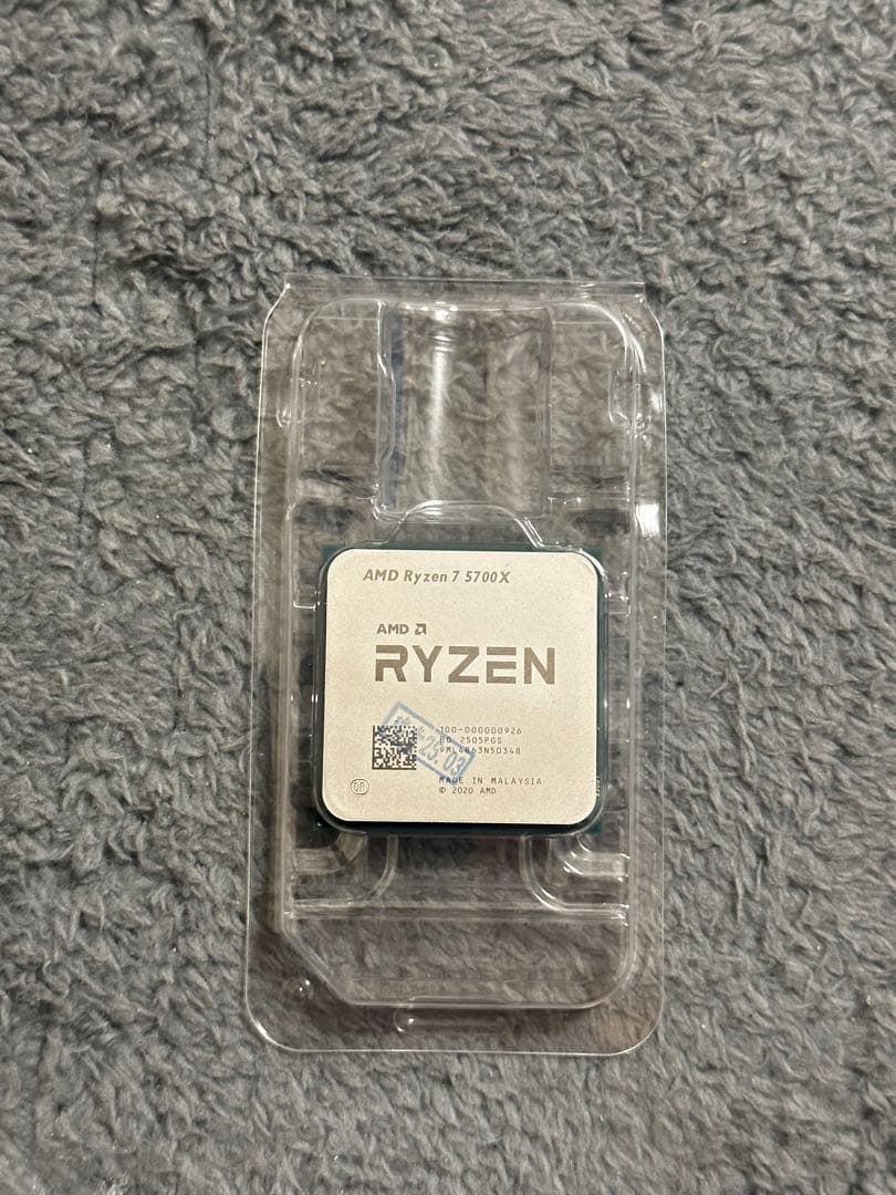 AMD Ryzen 7 5700x新品未使用未開封