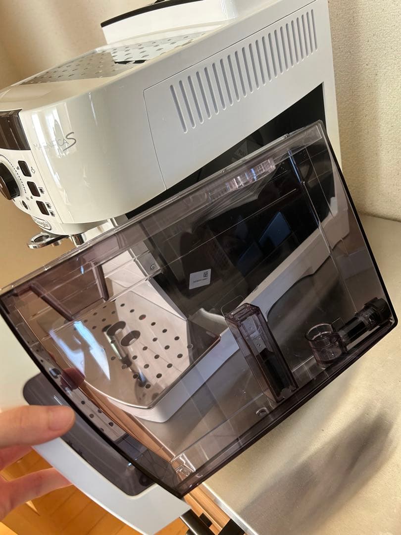 De'Longhi Magnifica S エスプレッソマシン