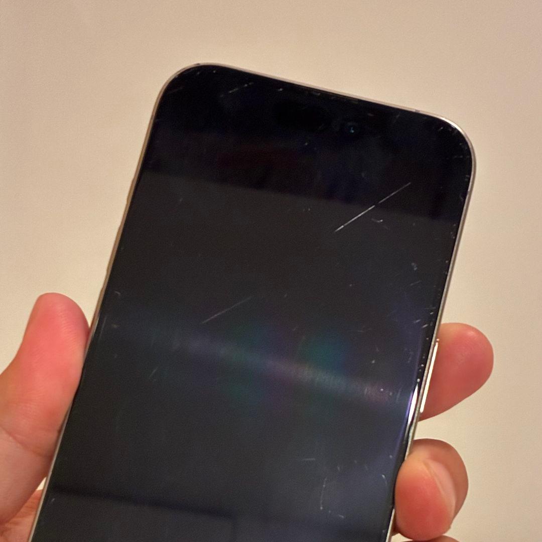 iPhone 15 Pro 128GB SIMフリー ナチュラルチタニウム