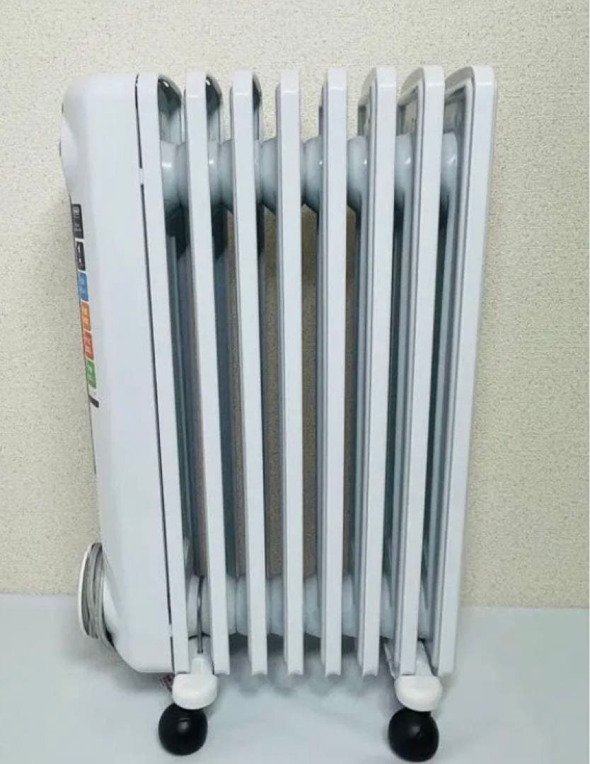 デロンギ　オイルヒーター　JRE0812