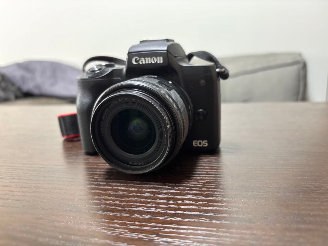 Canon EOS kiss m2ミラーレス一眼カメラ