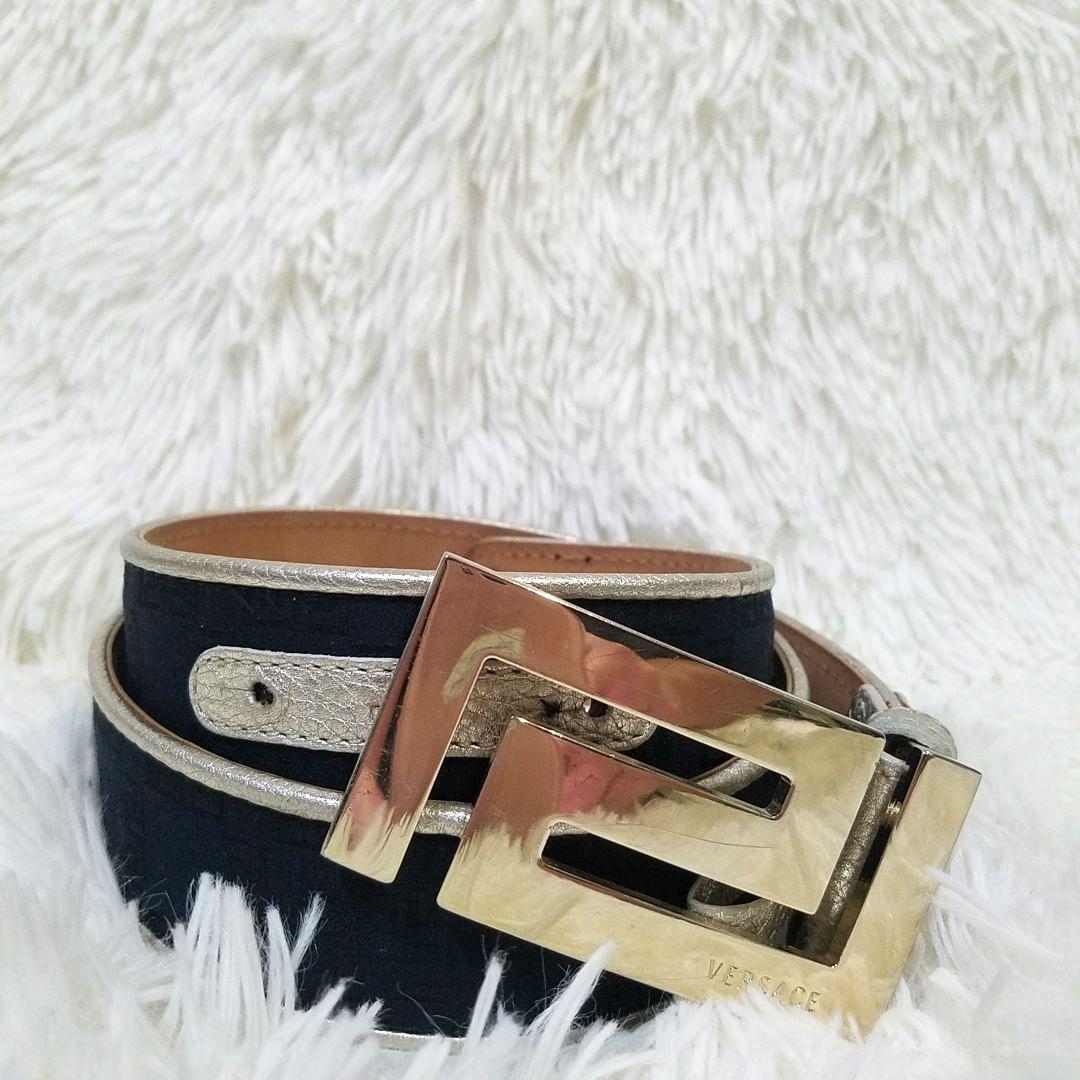 【極美品・希少】VERSACE ベルト レザー イタリア製 総柄 バックル 85