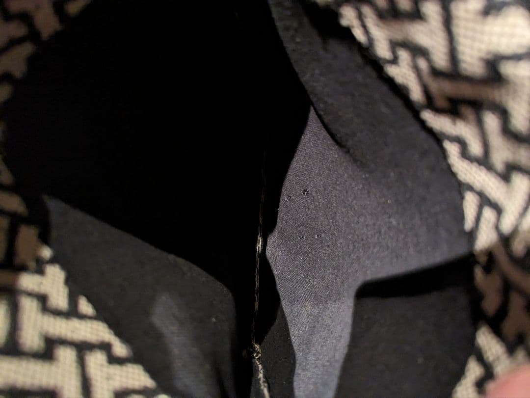 イアクッチ　ポーチ