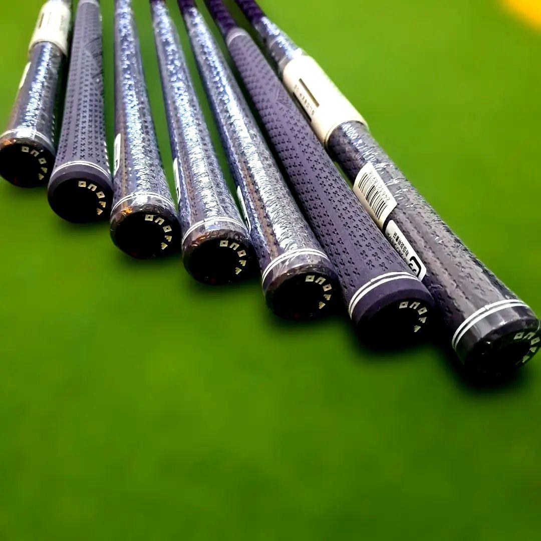 【新品5本ほぼ新品2本】ONOFF LADY 2025 オノフアイアンセット7本