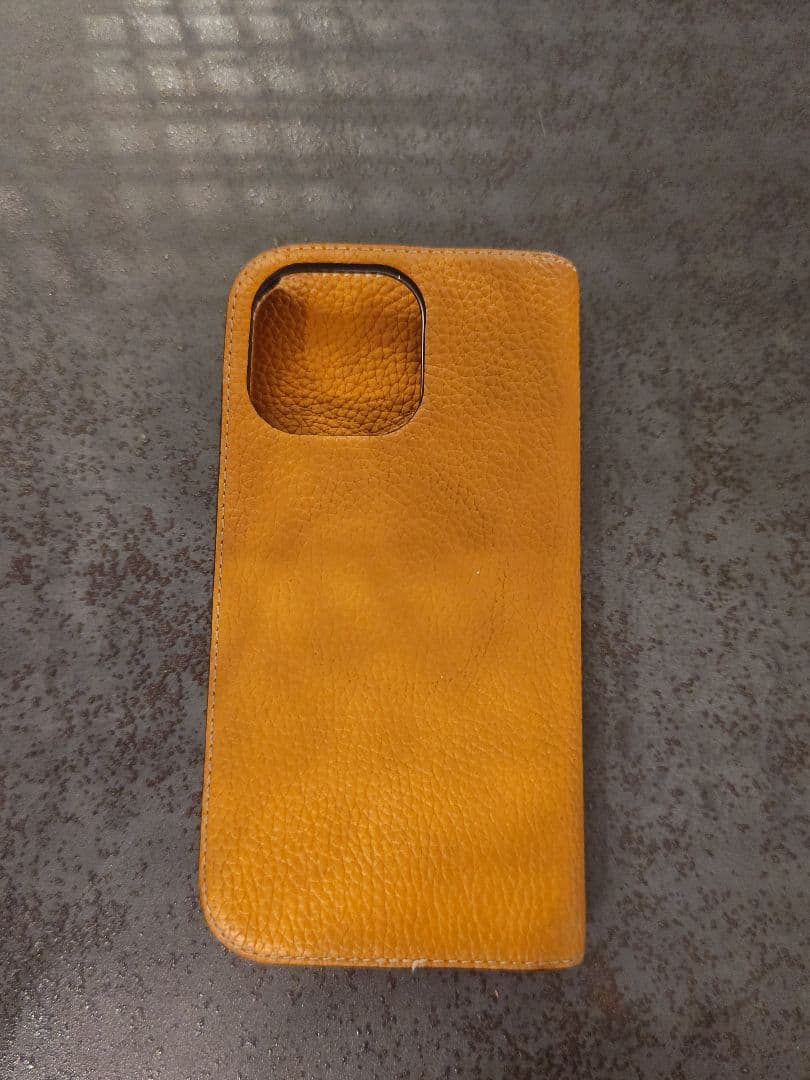 BONAVENTURA iPhone15pro手帳型ケース イエロー