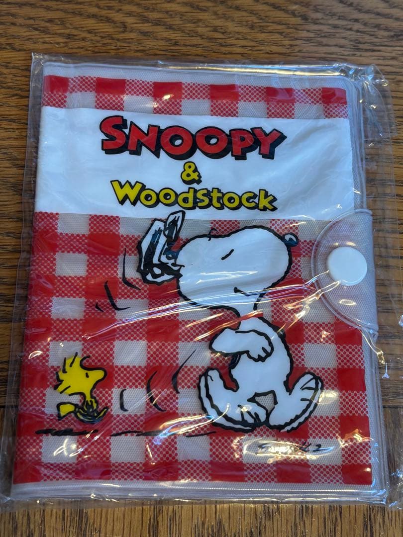 公*o様 【訳あり】スヌーピー 診察券ケース　6個セット