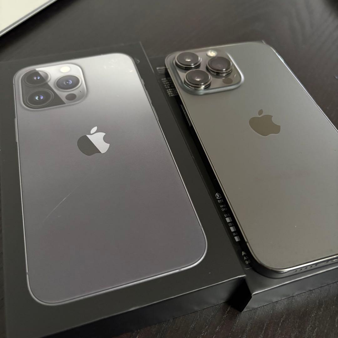 iPhone 13 Pro 256GB グラファイト