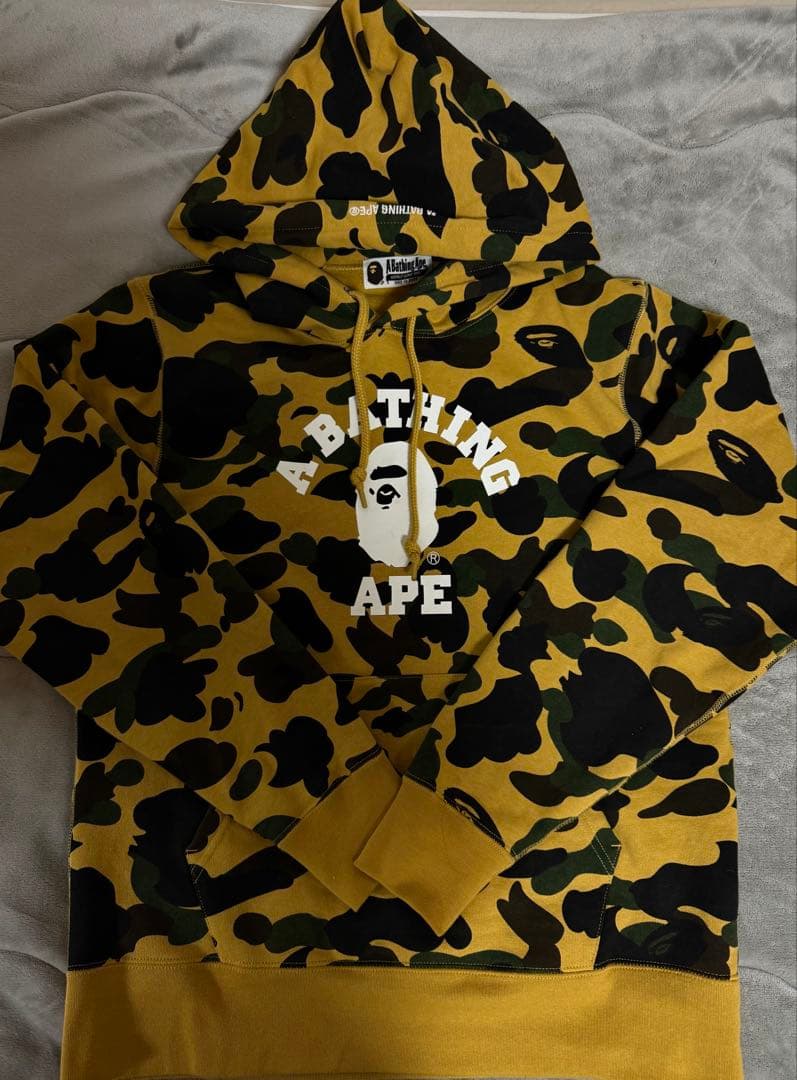 A Bathing Ape カモフラージュパーカー
