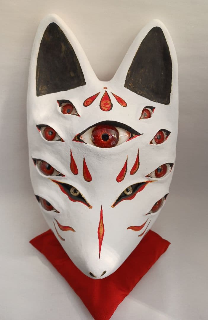 赤目と狐面