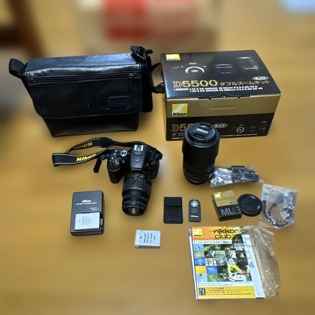 「ニコン D5500 ダブルズームキット 一眼レフカメラ 付属品揃い」