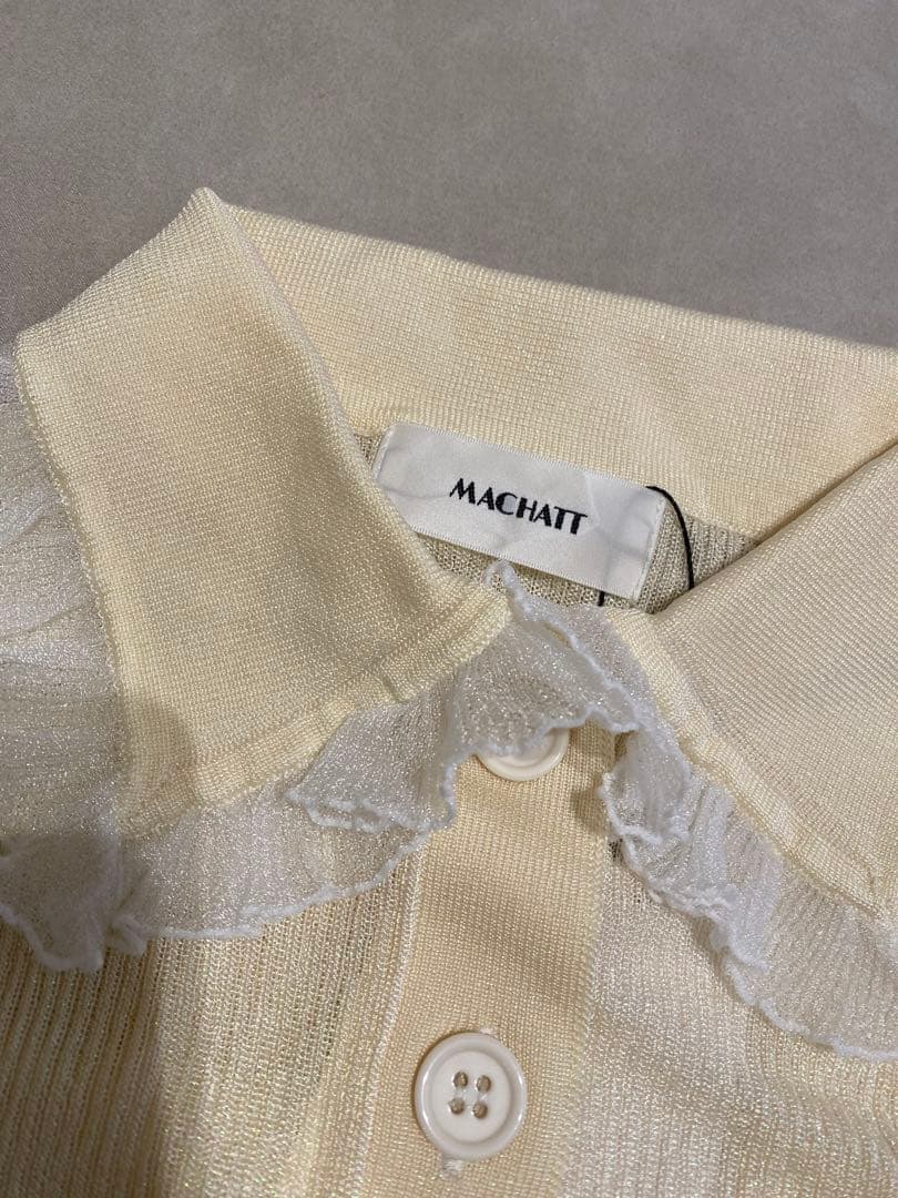 24時間セール　MACHATT フリルカラーリブニット　アイボリー