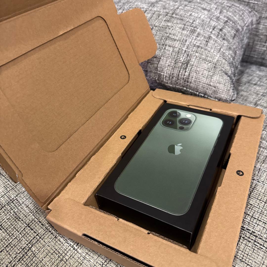【希少色、美品】iPhone 13 Pro グリーン 本体