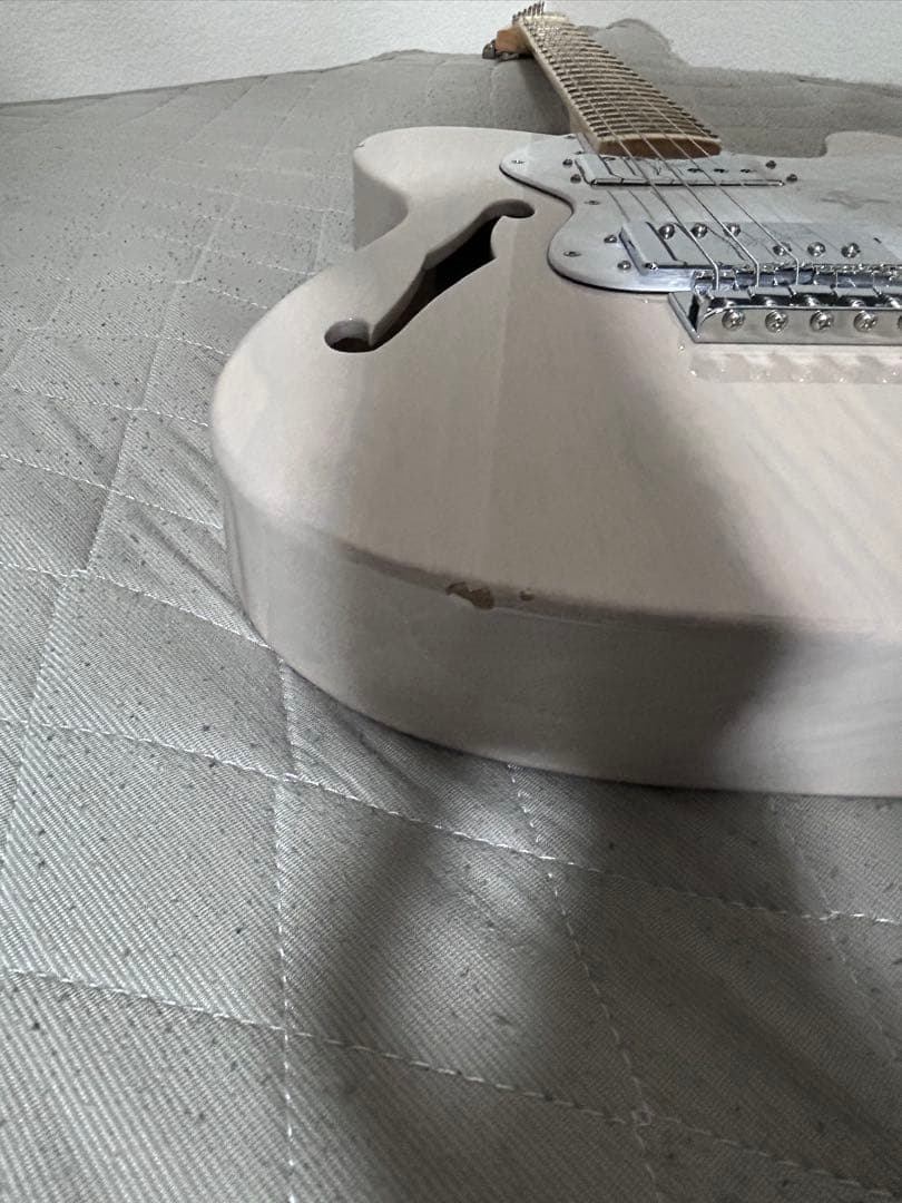 Fender Telecaster Thinline CuNiFe ハードケース