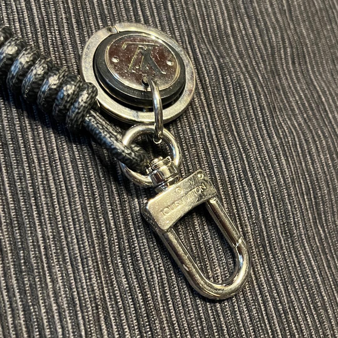 【値下げ】Louis Vuitton キーホルダー ブラック