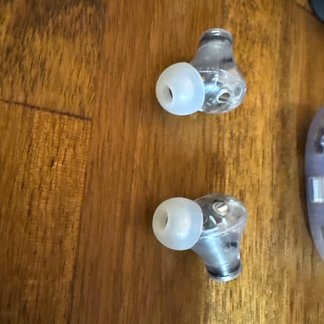 ジャンク　Beats Studio buds + ワイヤレスイヤホン