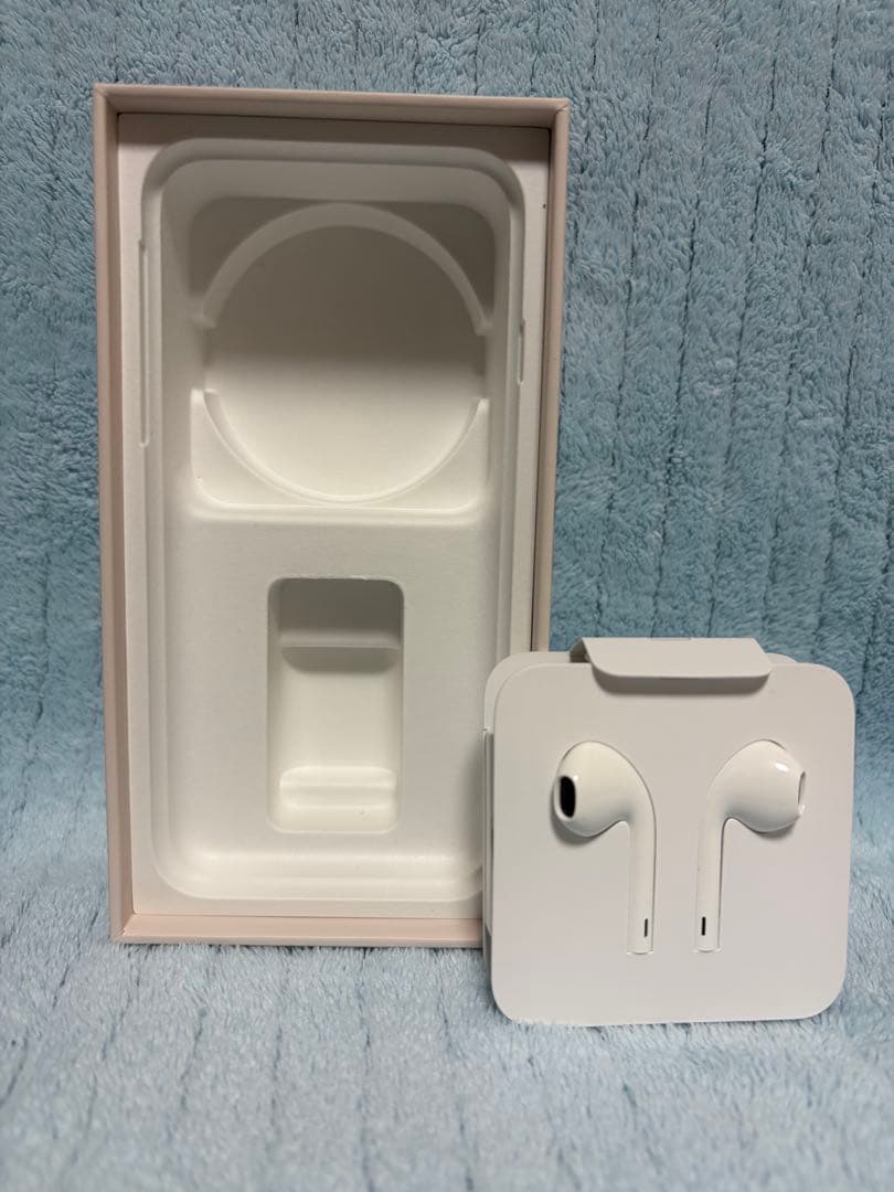 Apple iPhone 8 ゴールド 64GB simフリー　箱　イヤホン付