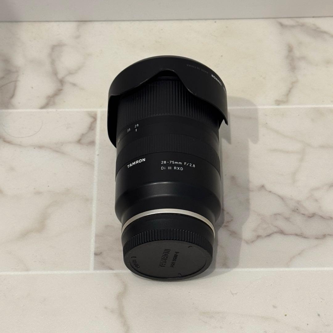 TAMRON 28-75mm F/2.8 Di III RXD フィルター付き
