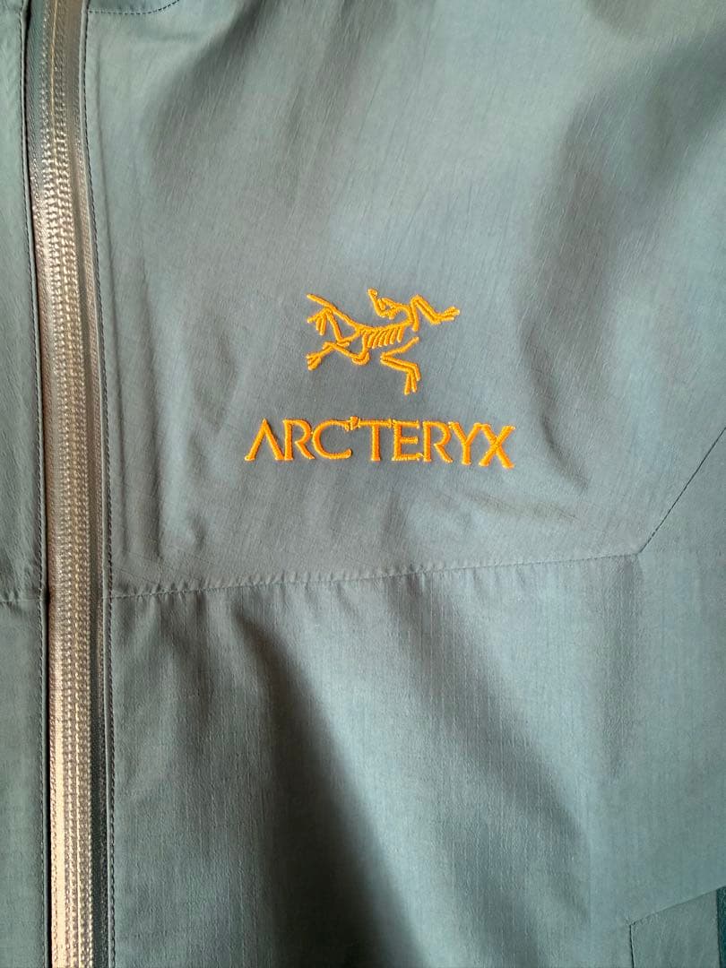 arcteryxアークテリクス　betasl レギオンブルー