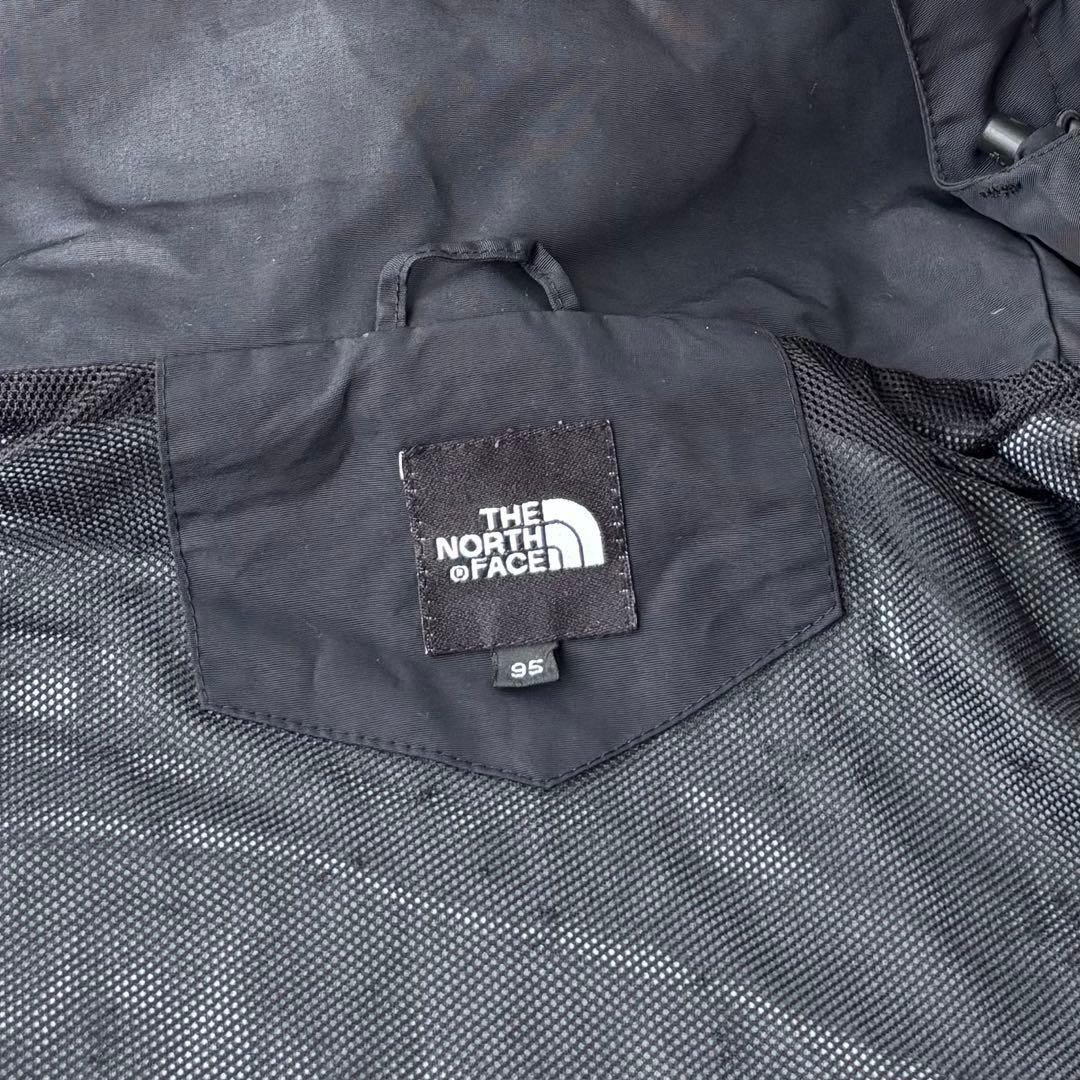 り*ー様 16185 THE NORTH FACE 刺繍ロゴ マウンテンパーカー