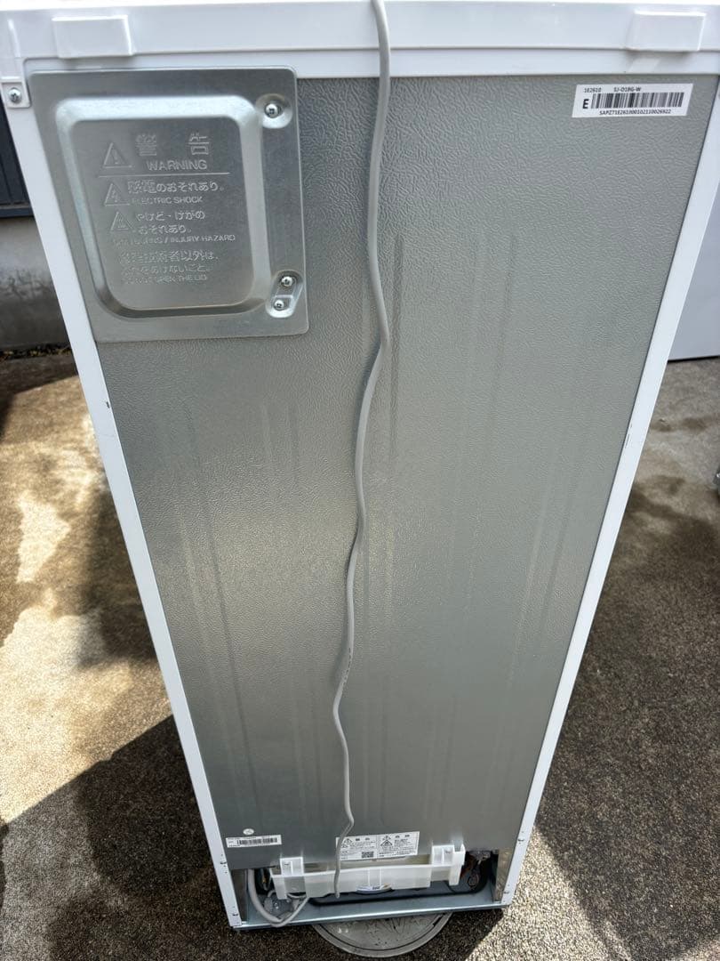 SHARP中古冷蔵庫 179L 2021年製 形名SJーD18GーW