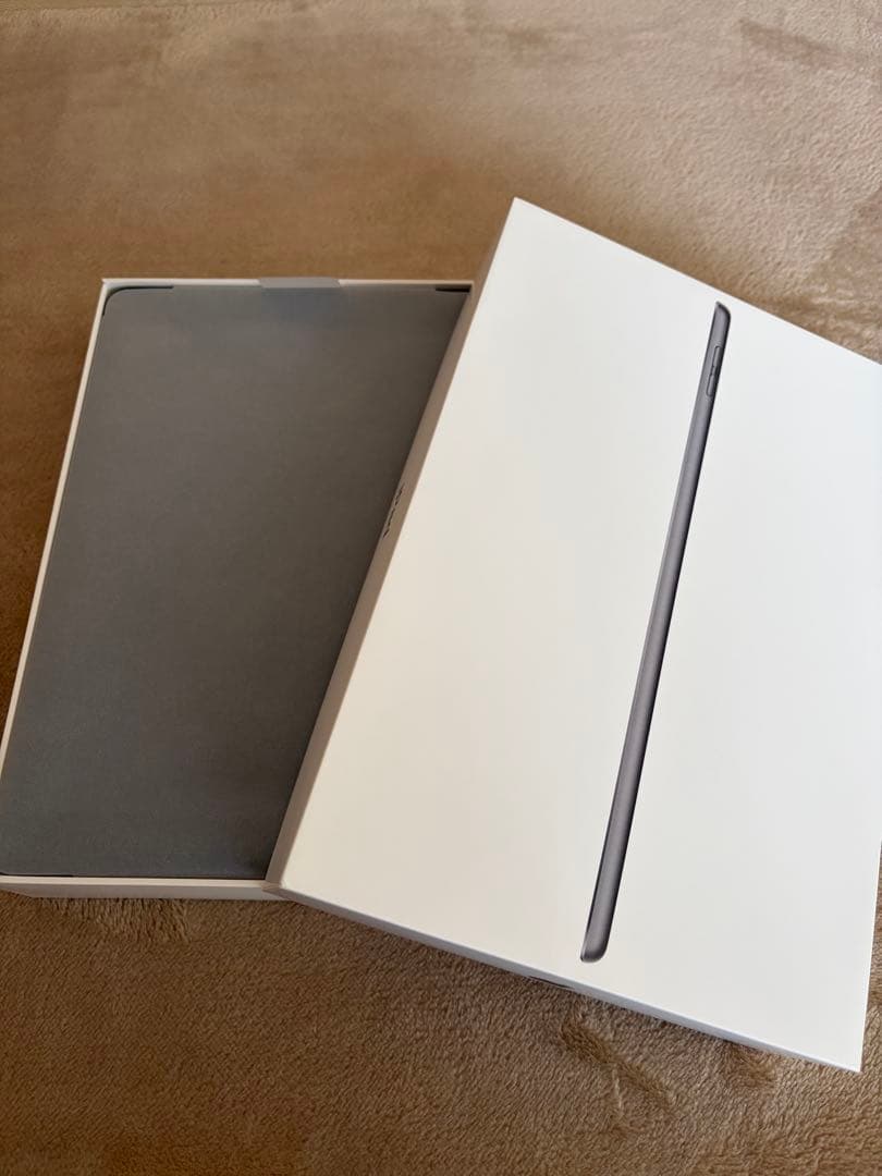 Apple iPad 本体 第9世代 64GB 美品