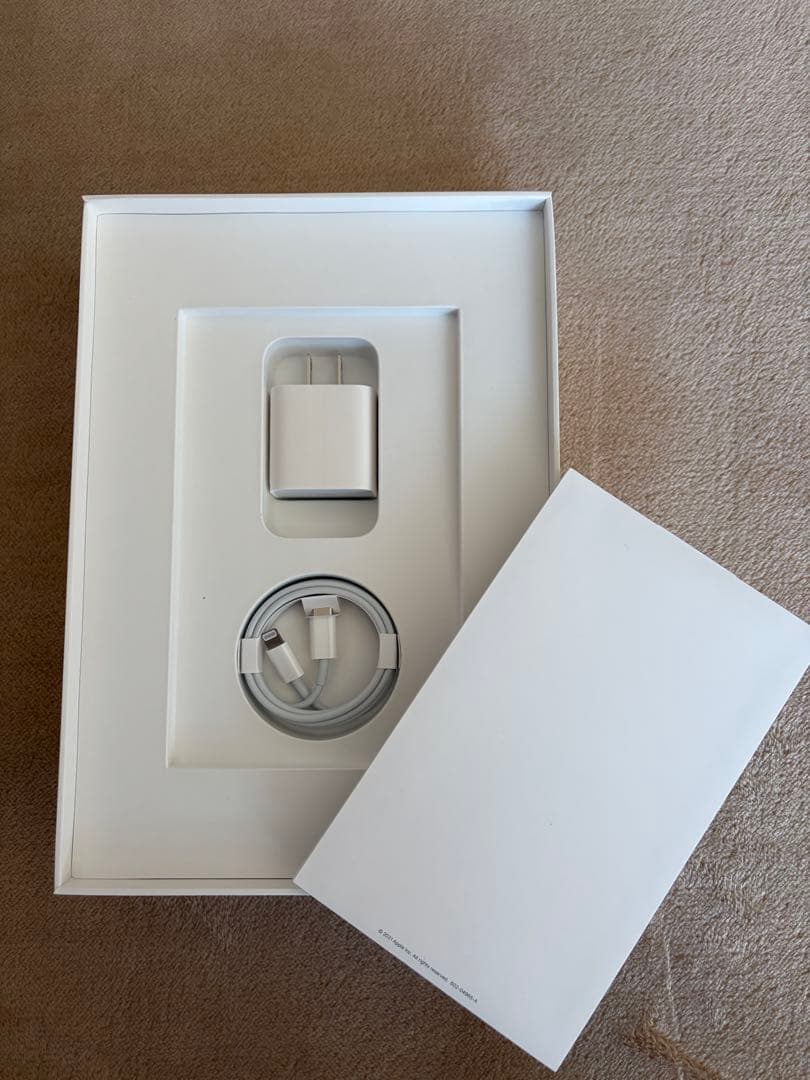 Apple iPad 本体 第9世代 64GB 美品