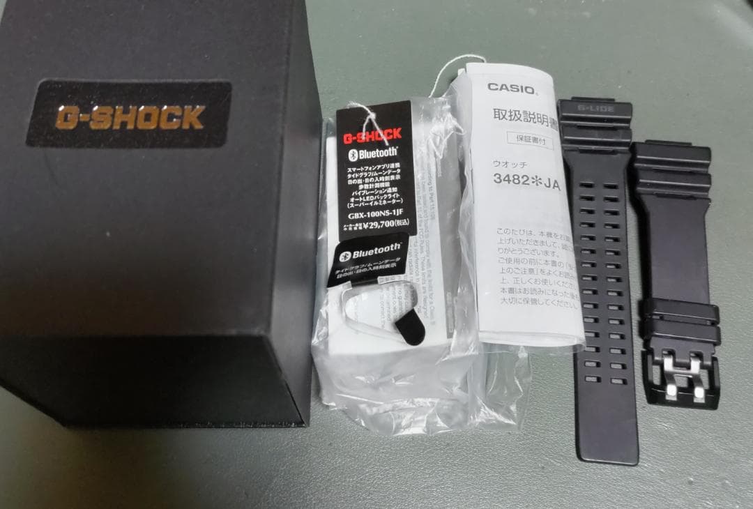 【美品】CASIO G-SHOCK GBX-100NS-1JF