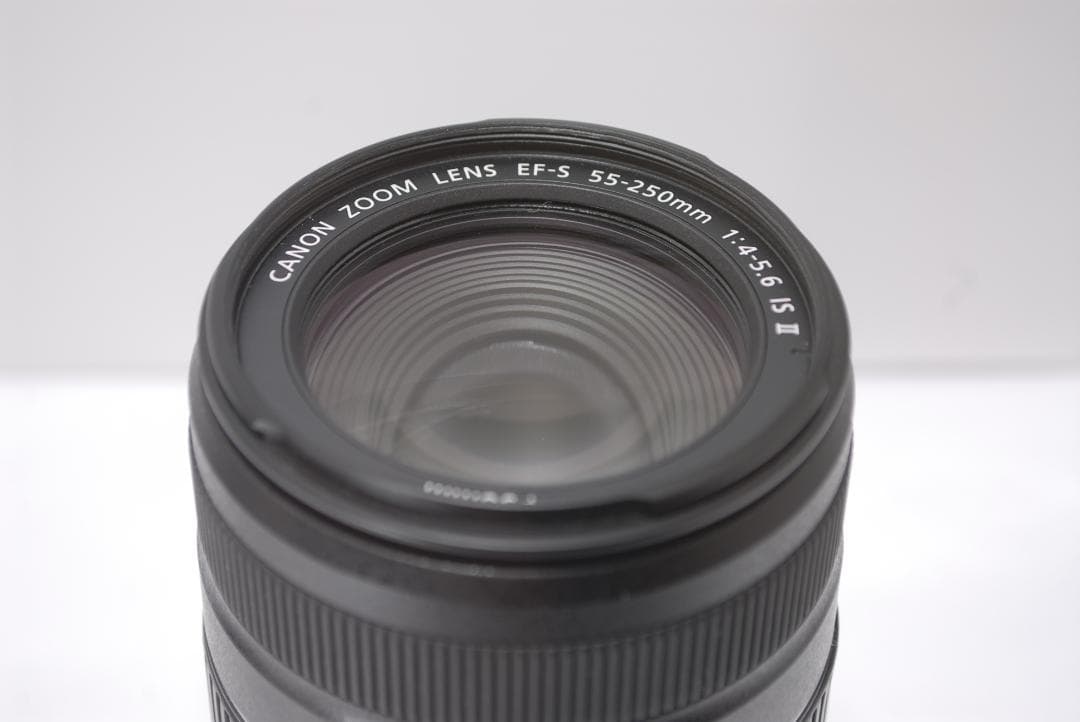 ✨新品級箱付き✨Canon EF-S 55-250mm F4-5.6 IS II