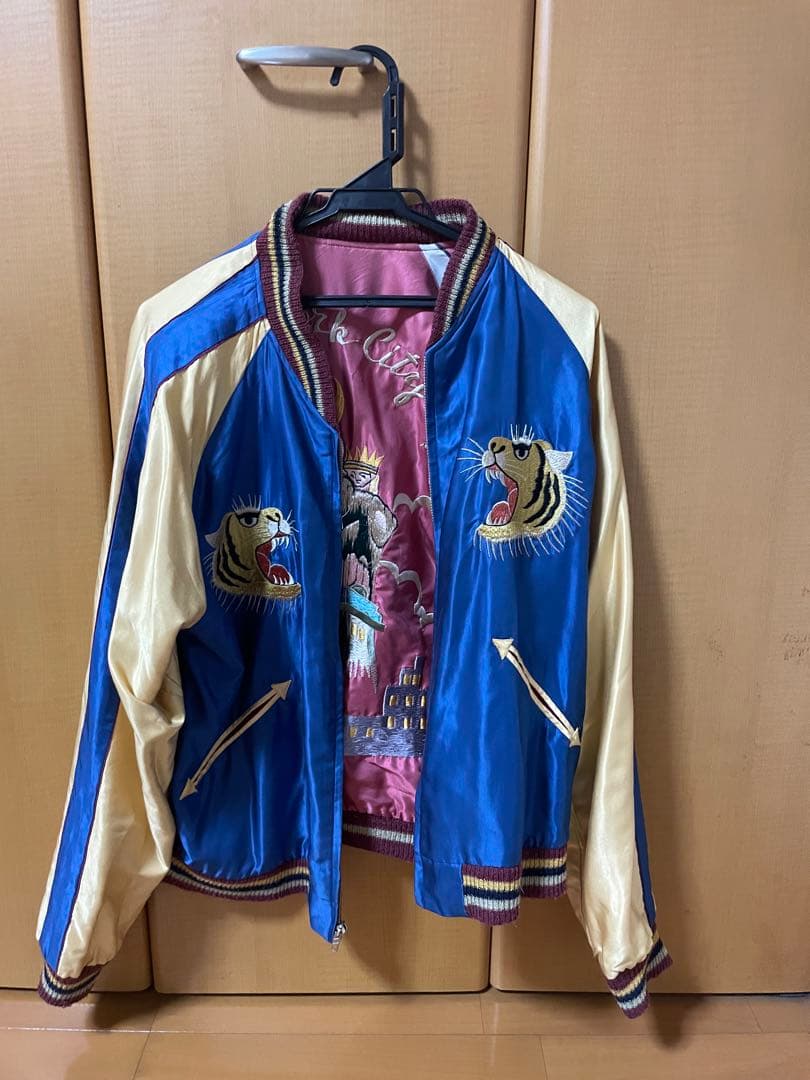 虎　自由の女神　刺繍 スカジャン 青金　ピンク