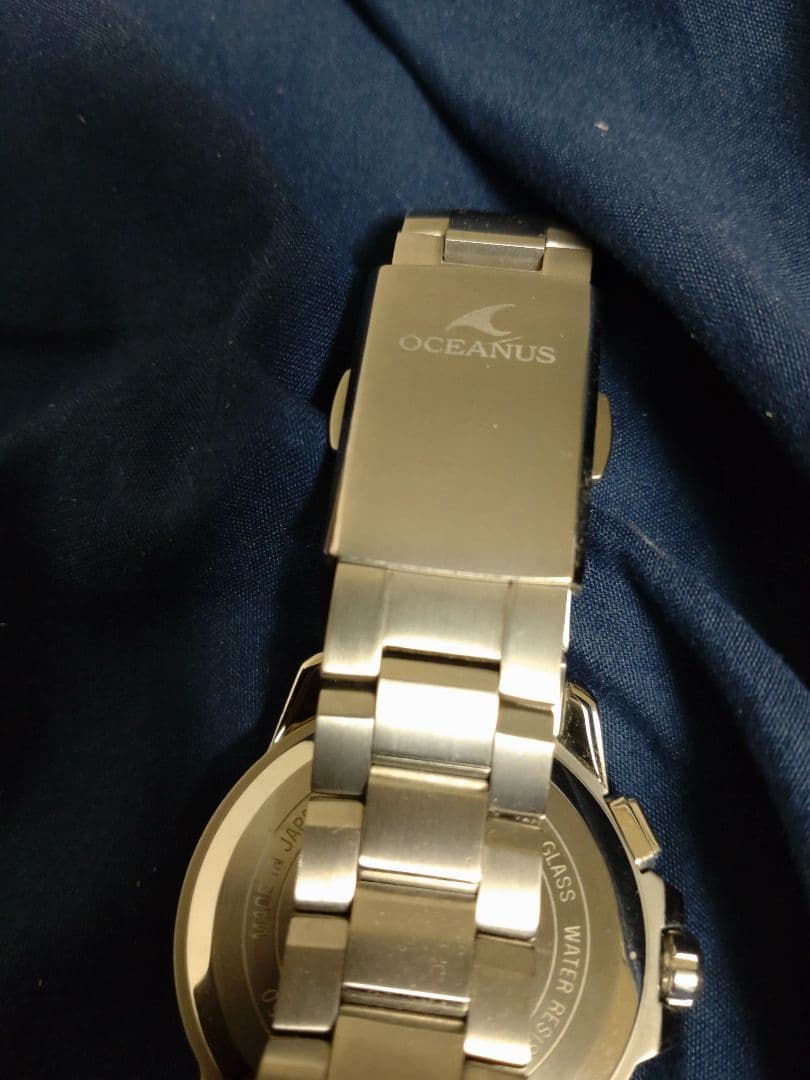 ソーラー電波時計オシアナス OCW− T150−1AJF