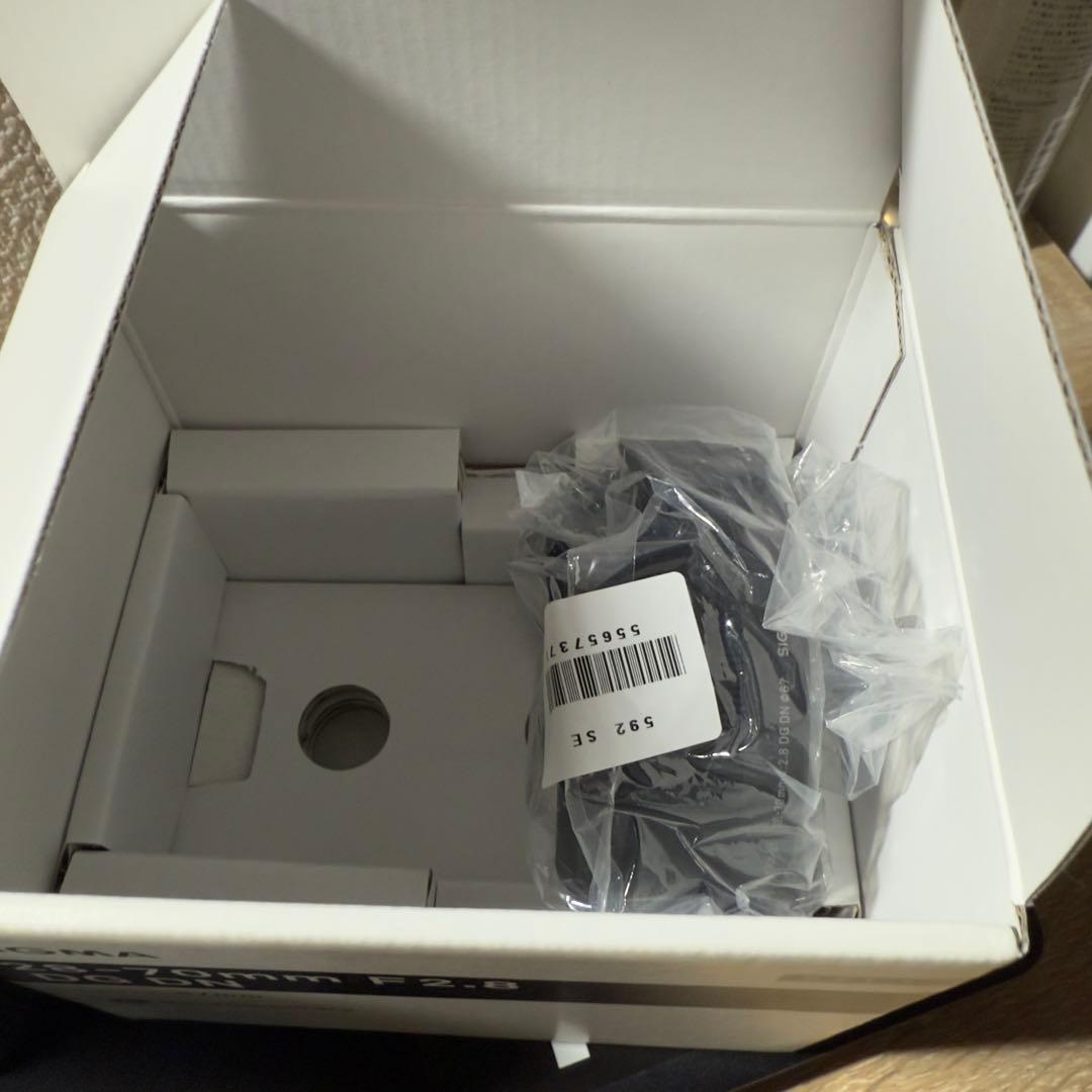 【オマケ付】SIGMA 28-70mm F2.8 DG DN [Eマウント]