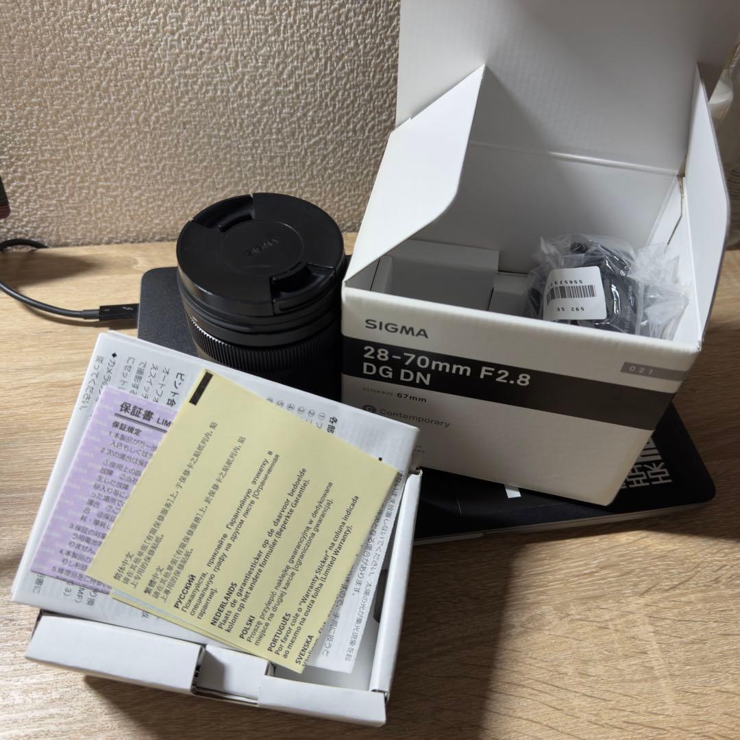 【オマケ付】SIGMA 28-70mm F2.8 DG DN [Eマウント]