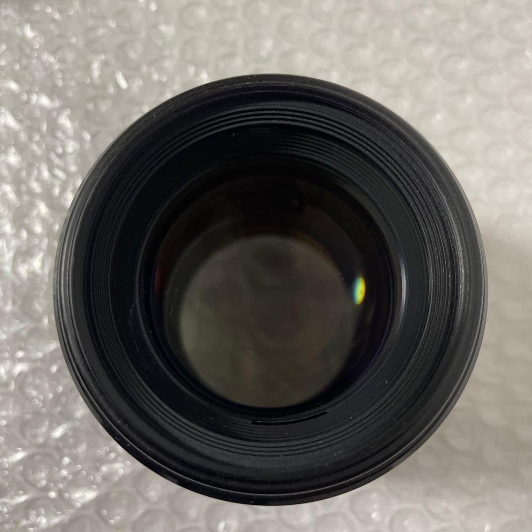 Canon EF 85mm f/1.8 USM レンズ