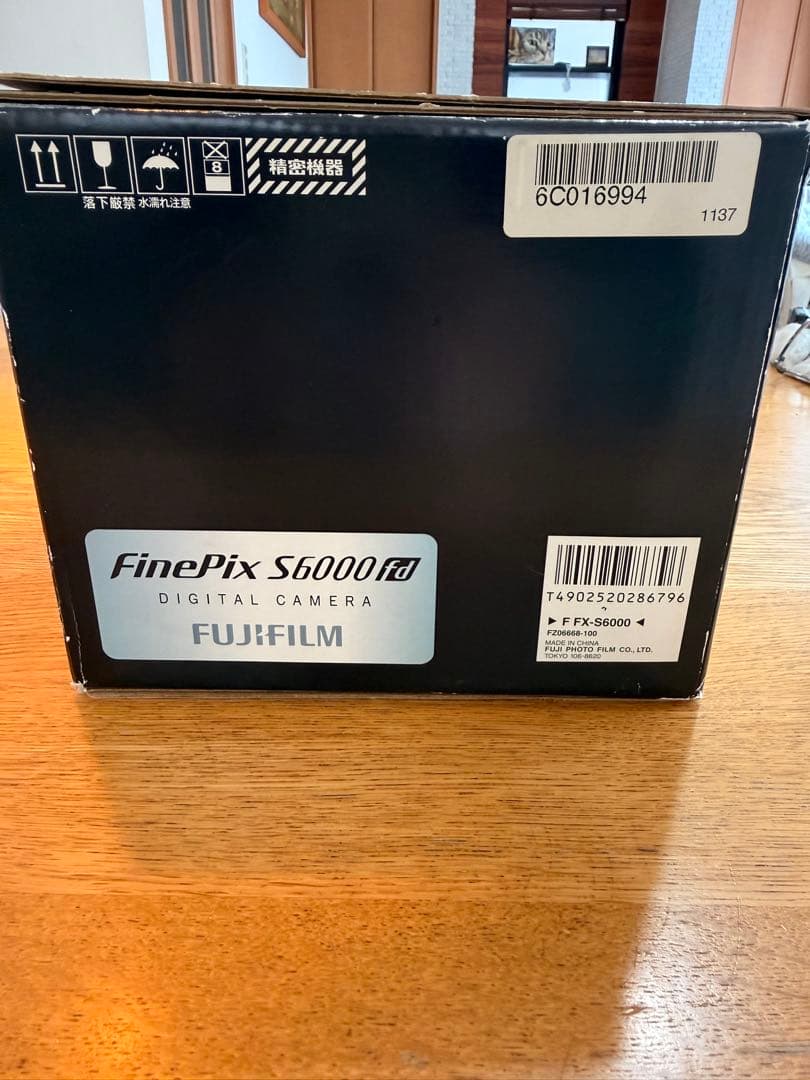【値下げ】富士フイルム　FinePix S6000