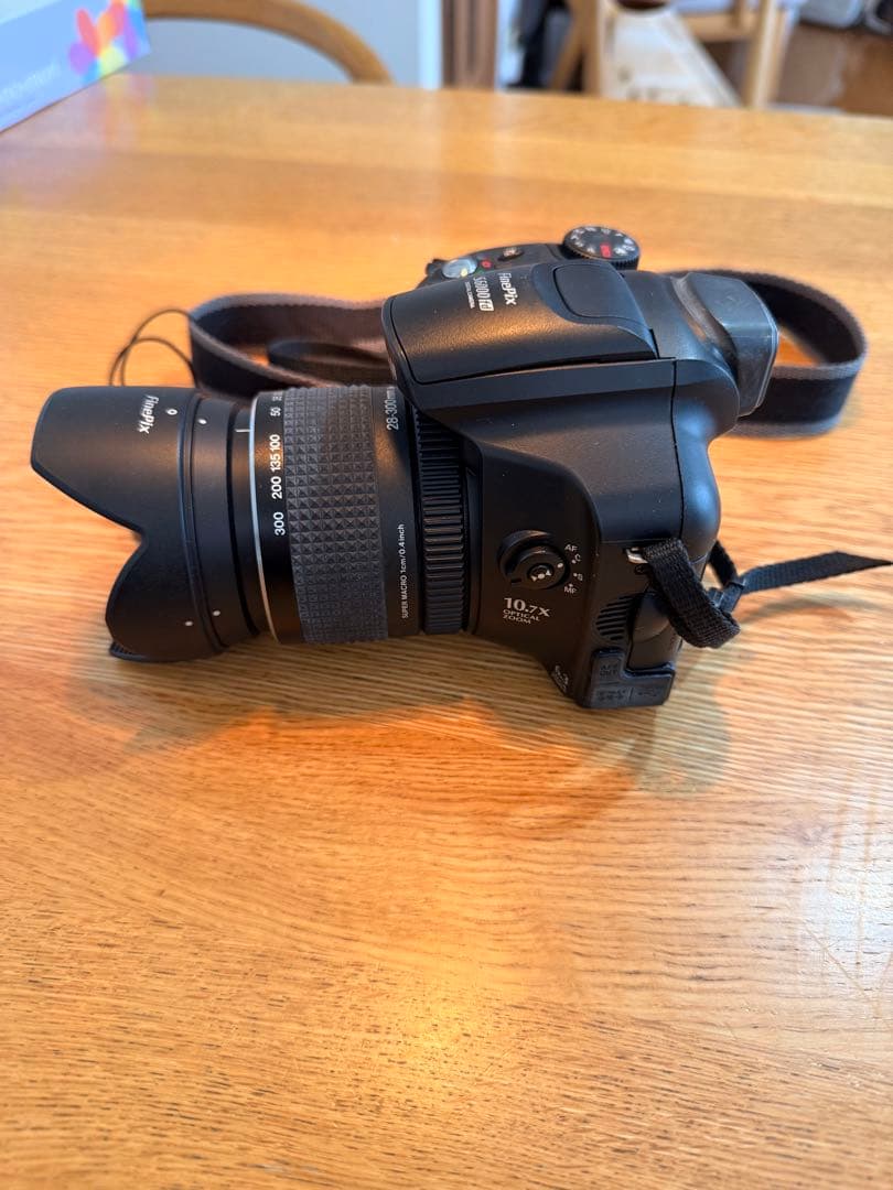 【値下げ】富士フイルム　FinePix S6000