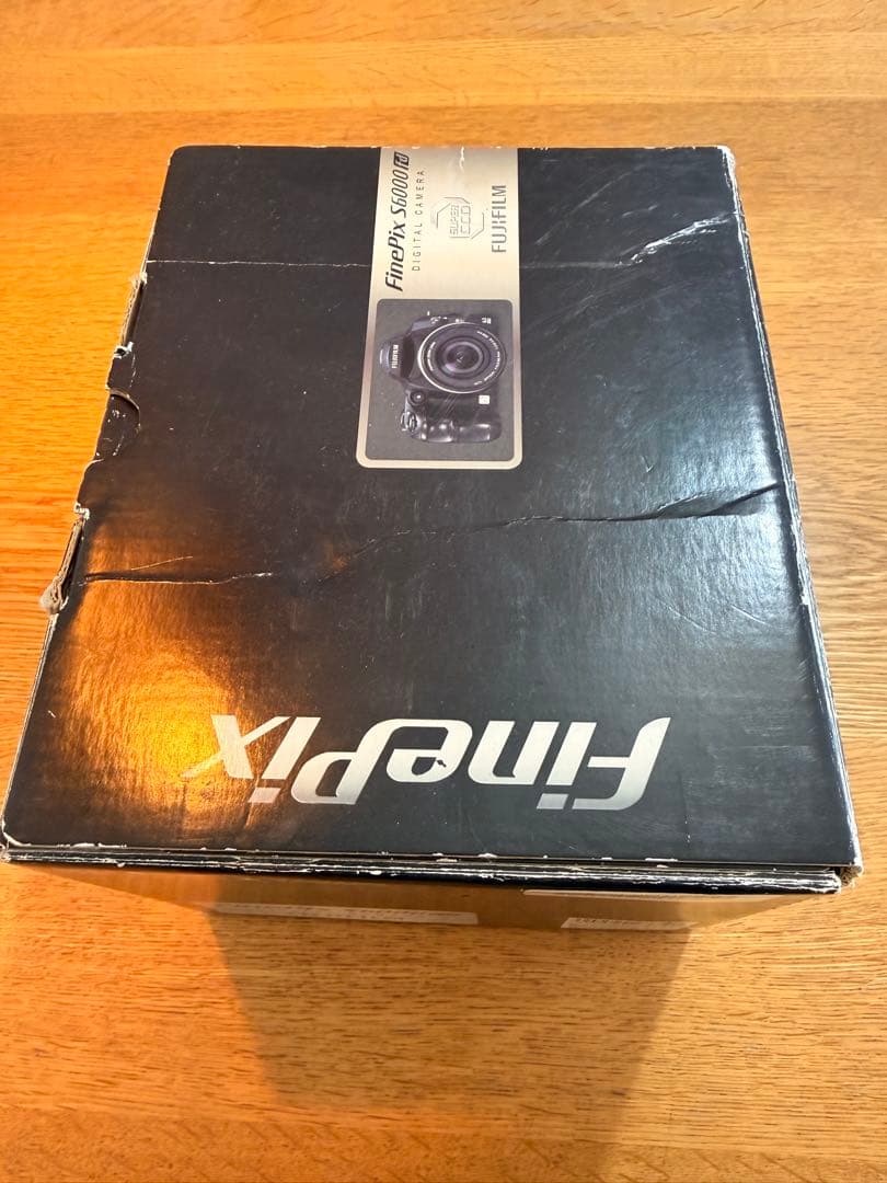 【値下げ】富士フイルム　FinePix S6000
