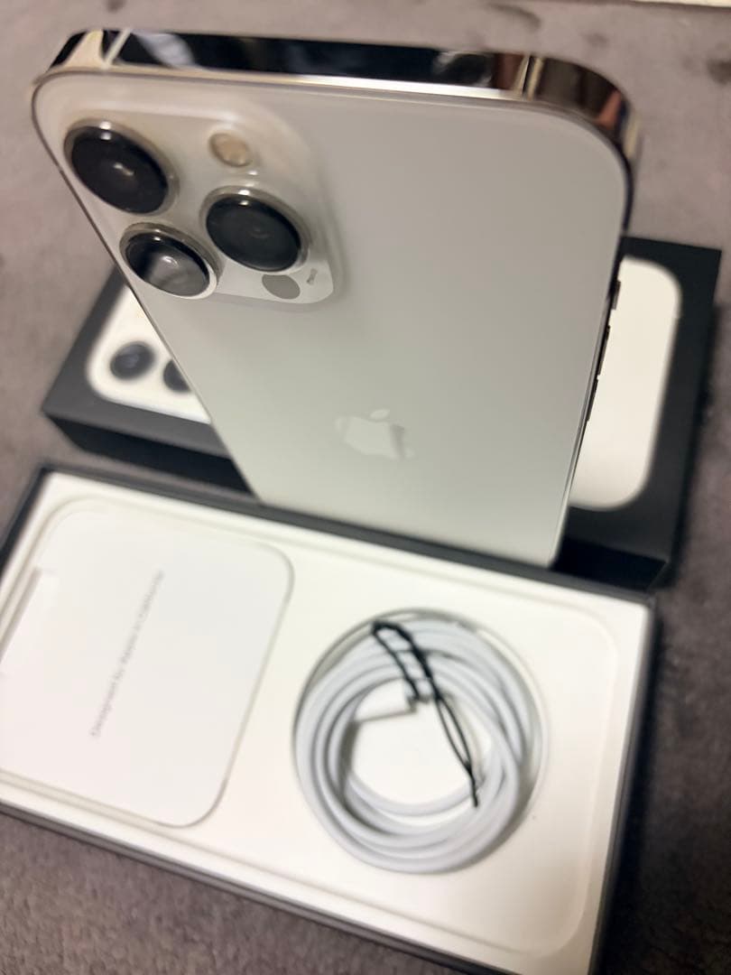 Apple iPhone 13 Pro Max 128GB 本体