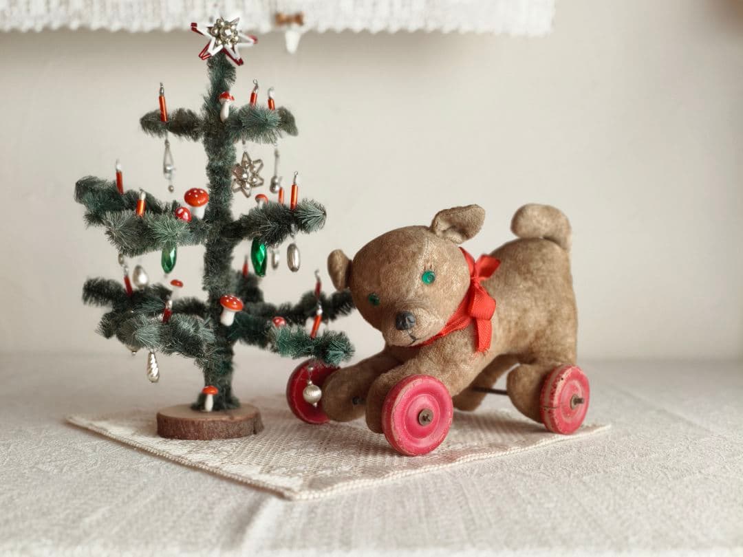 * antique toy ❀* 古い古い 玩具の ワンちゃん