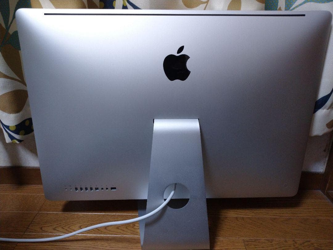 Macデスクトップ APPLE IMAC MC813J/A