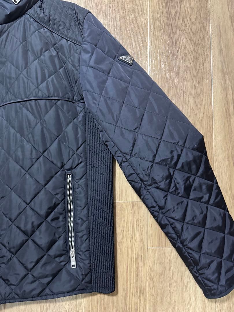 【極美品】PRADA ブラック キルティング ダウンジャケットブラックプラダ50