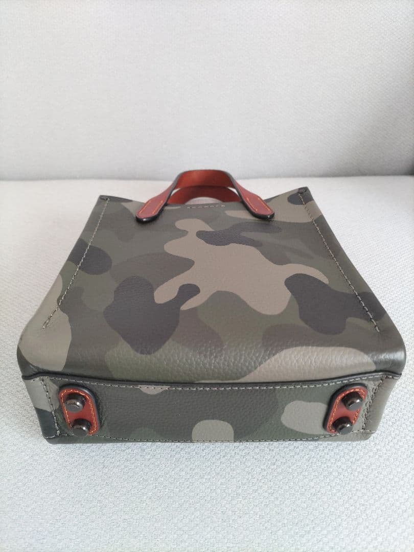 ★完売品★美品 コーチ coach リレー トートバッグ 17 カモフラバッグ