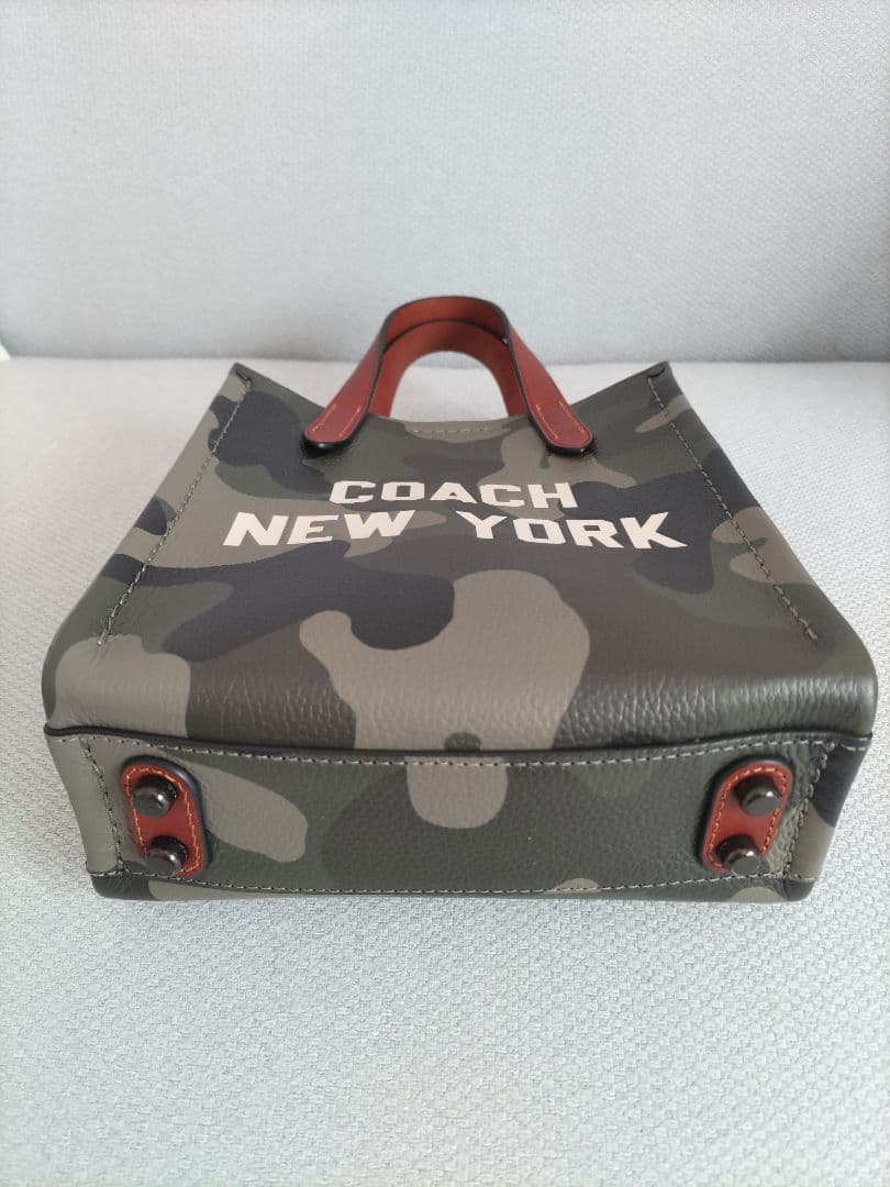 ★完売品★美品 コーチ coach リレー トートバッグ 17 カモフラバッグ