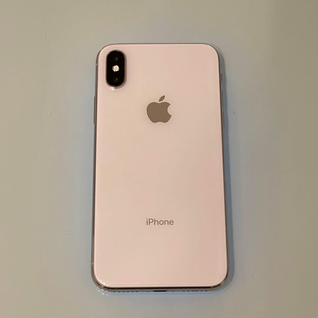 iPhone X 256GB シルバー
