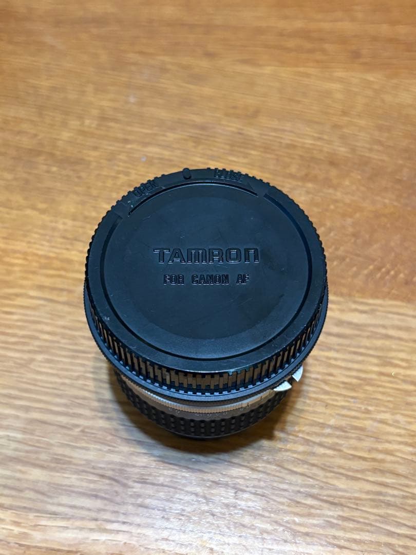 Nikon Tamron 24mm f/2 レンズ