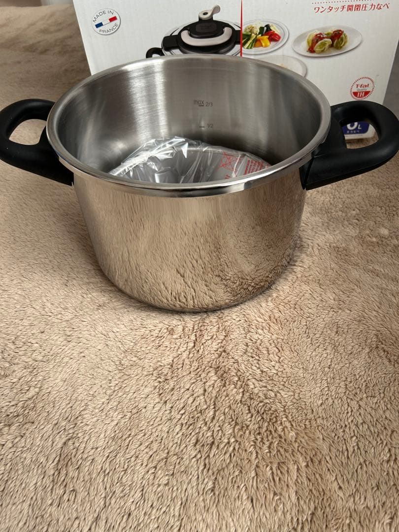 【新品未使用】ティファール 圧力鍋 クリプソアーチ アイボリー 6L