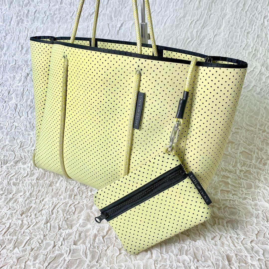 美品　STATE OF ESCAPE マザーズバッグ　ポーチ付き　イエローA4◎