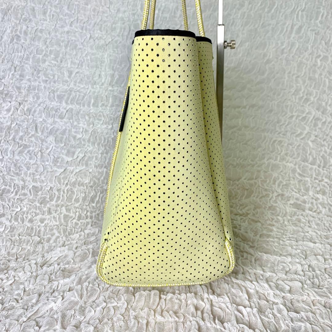 美品　STATE OF ESCAPE マザーズバッグ　ポーチ付き　イエローA4◎