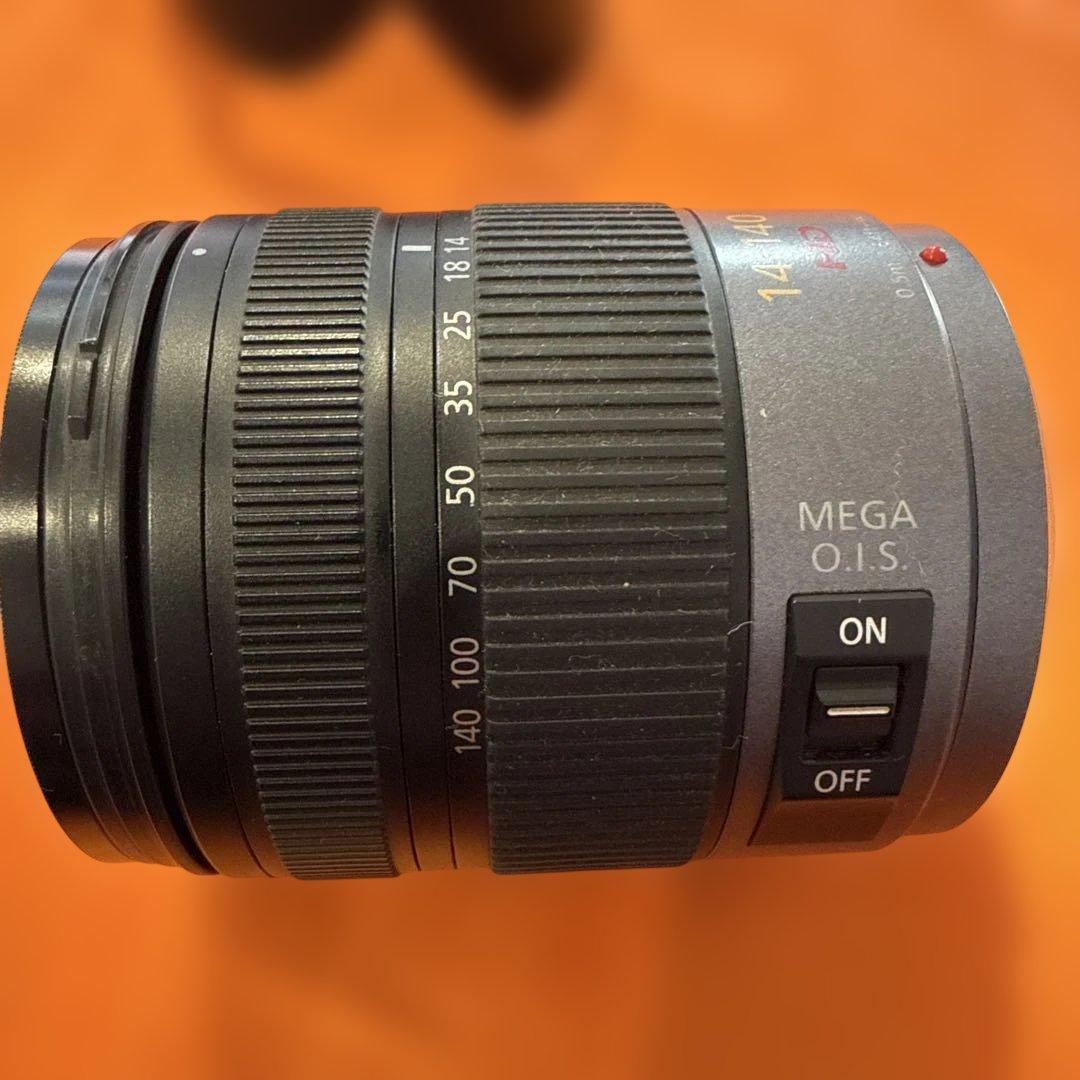 Panasonic DMC-GF3 デジタルカメラ 14-140mmレンズ付き