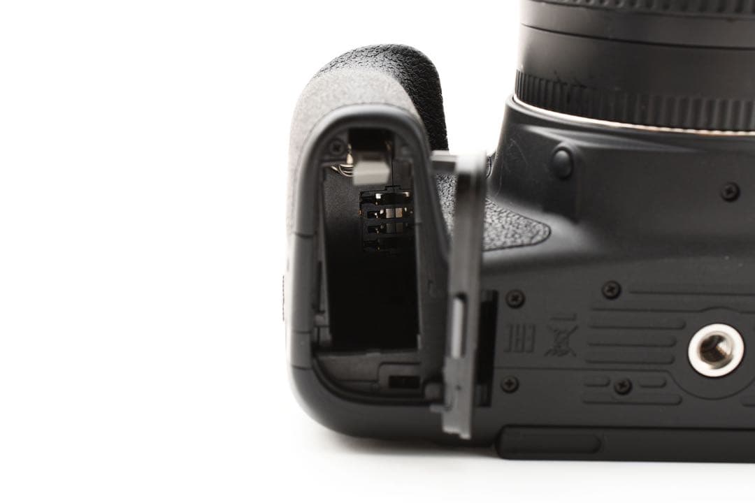 デジタル一眼レフカメラ CANON EOS Kiss X10i標準レンズセット